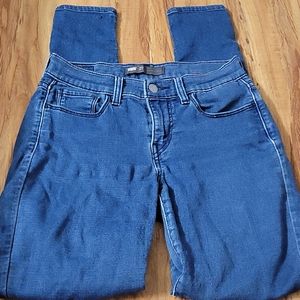 Levi's Strauss Blue Skinny Jean Size 27